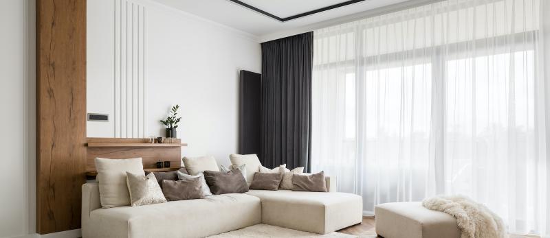 Bild zum Ratgeber Die richtigen Gardinen und Rollos finden