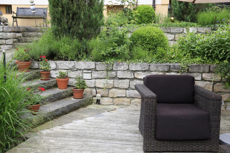 Bild zum Ratgeber Die besten Tipps für mehr Privatsphäre im Garten!