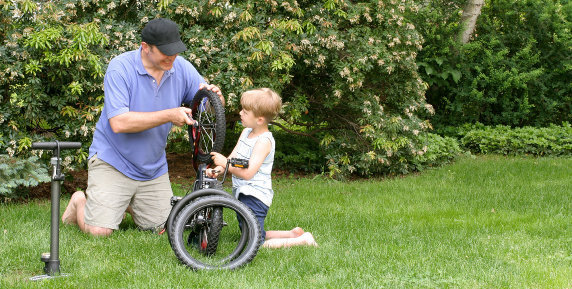 Bild zum Ratgeber Der Garten - ein Spielparadies für Ihre Kinder