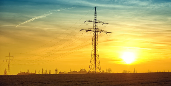 Bild zum Ratgeber Strompreise auf Rekordniveau – Anteil an staatlichen Abgaben über 50 Prozent