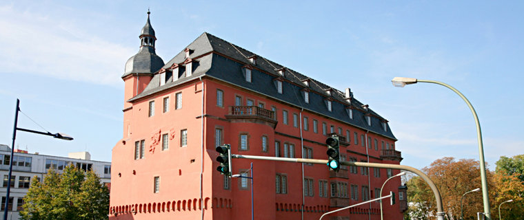 Offenbach, Isenburger Schloss